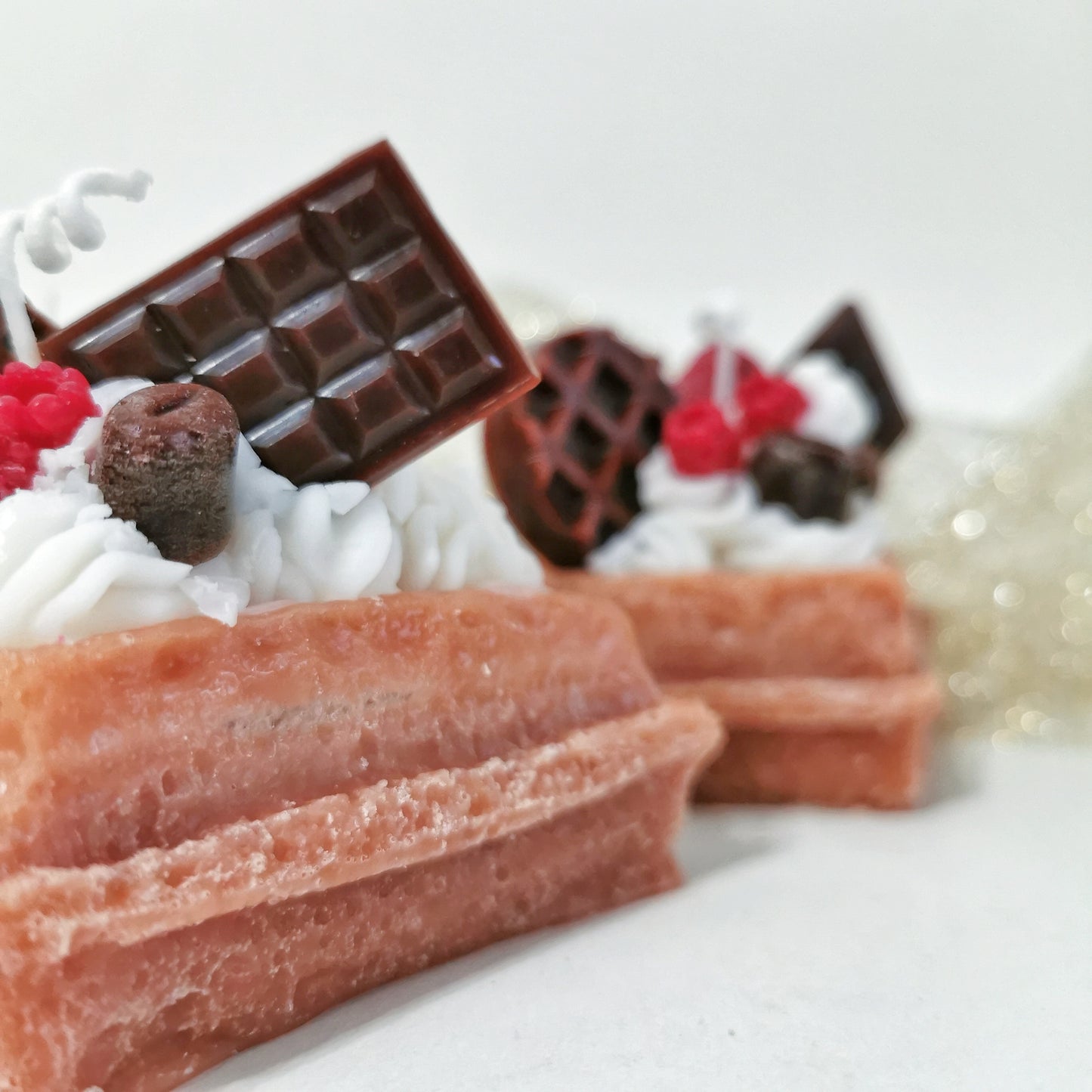 Crunchy cream waffle